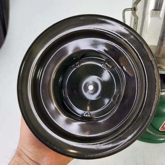 Vintage Coleman 220K Lantern Dual Mantel Dtd 4 83 VTG Camping Outdoor - Picture 12 of 13